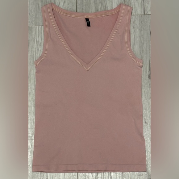 Bordeaux Seamless Pink Tank Top One Size Fits All - Picture 1 of 8